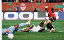 Salah seals Egypt win against holders Ivory Coast to reach