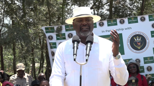 CS Geoffrey Ruku addressing residents of Kianwe, Ndia Constituency in Kirinyaga County on Saturday, January 31, 2026, during a relief food distribution. PHOTO/Bancy Lole