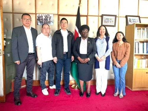 Labour Commissioner Hellen Apiyo meets Canton Chamber representatives in a consultative session. PHOTO/@LabourSPKE/X