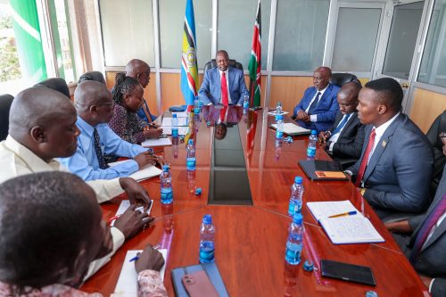 Government officials and KUSPAW leaders during the high-level meeting chaired by CS Mutahi Kagwe to resolve the nationwide sugar workers’ strike. PHOTO/@CS_MoALD/X