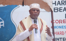 Mohammed Ali condoles with Changamwe MP Omar Mwinyi following mother’s death