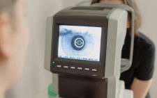 Health alert: WHO lists early cataract signs, urges regular eye checks