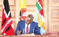 Kabando Wa Kabando accuses Ruto of clawing back power from