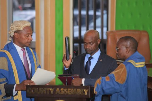 Peterson Njiru Njeru during his swearing-in. PHOTO/https://www.facebook.com/Hon. Leo Wa Mūthende