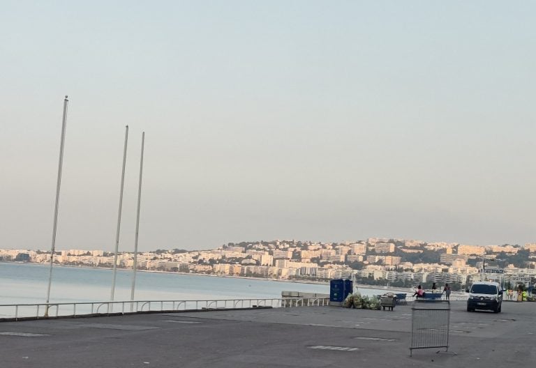 300 migrants bound for UK kidnapped and threatened