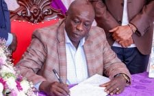 Gachagua condoles with Senator Thang’wa’s family after mother’s loss