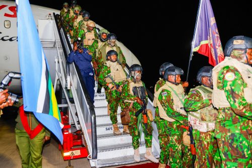 208 officers of the National Police Service (NPS) from the Haiti mission deployment alight from a Kenya Airways plane at JKIA on Tuesday, March 24, 2026. PHOTO/@NPSOfficial_KE/X