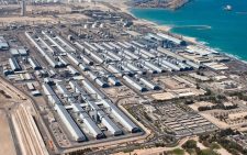 Iranian attacks across Gulf continue as major industrial sites hit