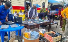 Nakuru police nab 9 in mobile phone-snatching sting