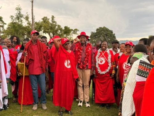 Jeremiah Kioni engaging with Jubilee Party supporters in Kilgoris on Friday, April 3, 2026: PHOTO/@HonKioni/X