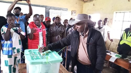 A photo of Vincent Rotich casting his vote during the Emurua DIkir byelection at Soget polling station in Emurua Dikir. PHOTO//https://www.facebook.com/kibetroticA