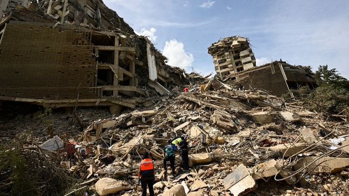 At least 235 killed in Venezuela earthquakes as search for survivors continues