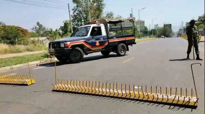 Normal working day? – Kenyans wake up to roadblocks and police barricades as country marks demos’ anniversary