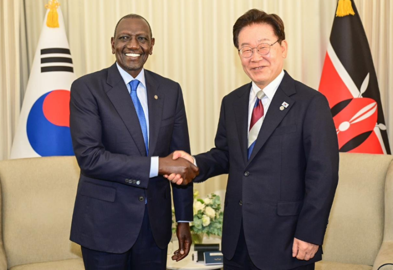 Ruto meets South Korean president in bid to boost trade and overseas jobs for Kenyans