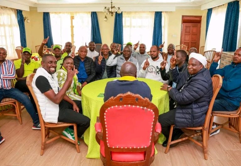 Gachagua meets Murang’a MCAs at Wamunyoro home