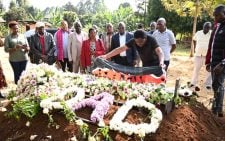 Orengo honours Julius Kago, driver who ferried opposition leaders through KANU crackdown