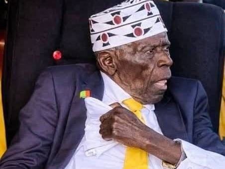 Moses Ali: Veteran Ugandan politician dies