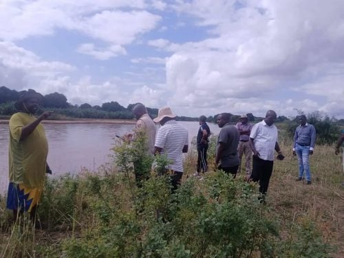 Joint site inspection for the Lucerne Project by NWHSA, Stella Mundi Ltd and Tana River County representatives. PHOTOLavender Kusimba