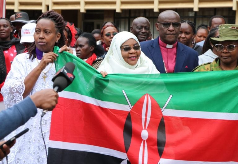 Women clergy lead peace walk as Kirinyaga commissioner urges youth to shun drugs