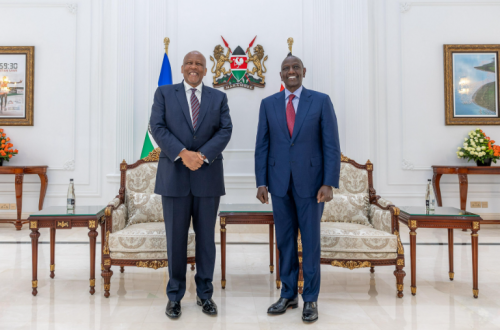 Majesty-King-Letsie-III-of-Lesotho-left-with-President-William-Ruto in state house Nairobi. PHOTO/@WilliamsRuto/X