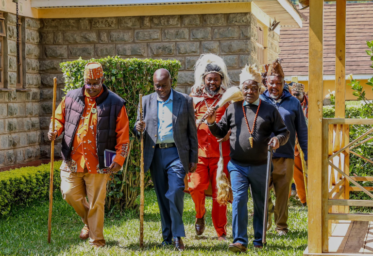 Gachagua hosts Kikuyu elders Kiama Kia Ma and Olkalou DCP aspirant at Wamunyoro